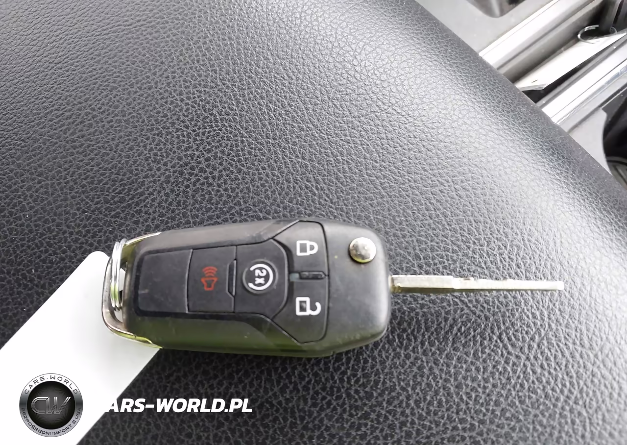 2019 Ford F-150 Xlt VIN:1FTEW1E46KKC35337 - 11