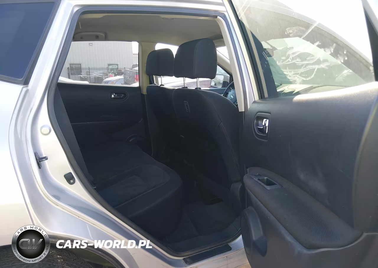 2015 Nissan Rogue Select S VIN:JN8AS5MT7FW653600 - 8