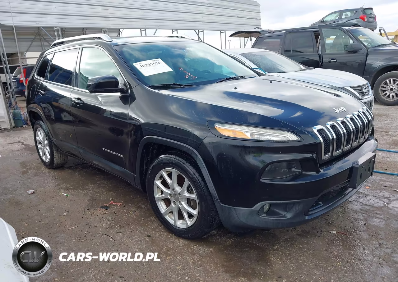 2015 Jeep Cherokee Latitude VIN:1C4PJLCSXFW632049 - 1