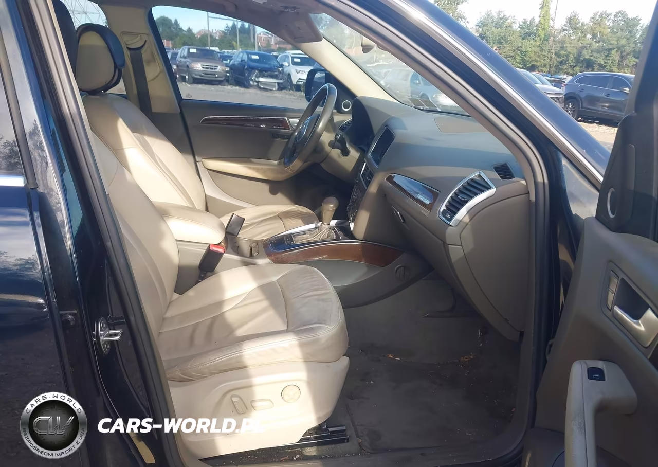 2011 Audi Q5 2.0T Premium VIN:WA1LFAFP9BA020762 - 5