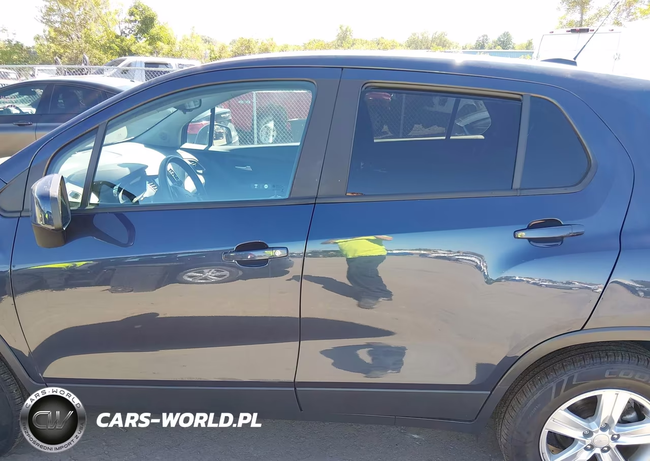 2019 Chevrolet Trax Ls VIN:3GNCJNSB8KL175373 - 14