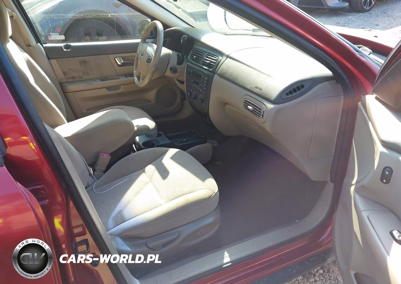 2000 Ford Taurus Ses VIN:1FAFP5522YG137995 - 5