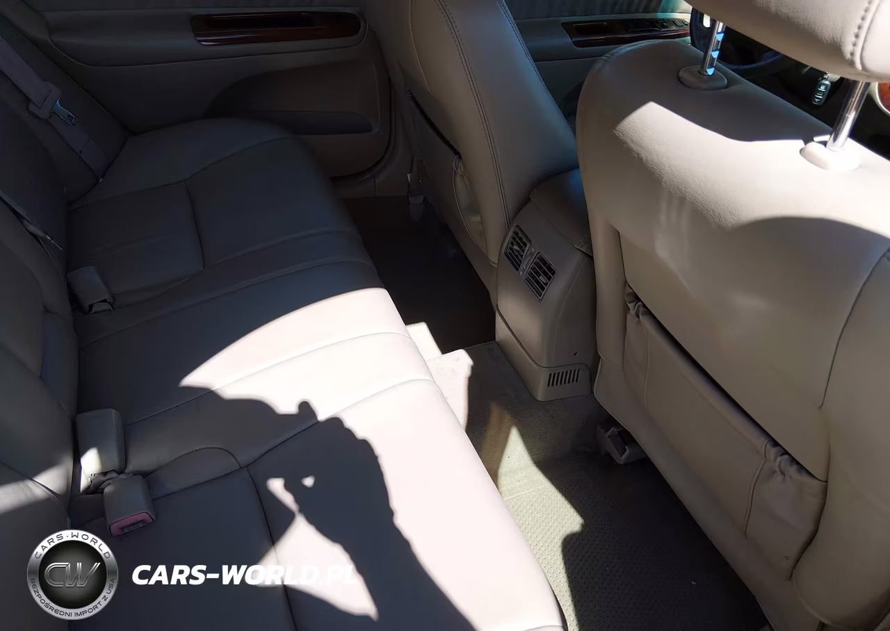 2005 Toyota Camry Xle VIN:4T1BE30KX5U624378 - 8