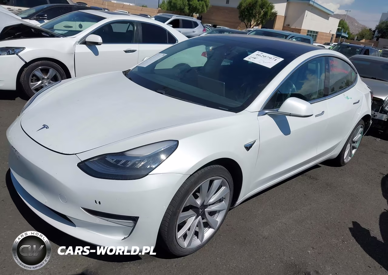 2018 Tesla Modelo 3 Long Range-Mid Range VIN:5YJ3E1EA7JF154682 - 2