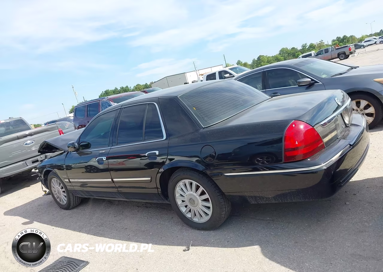2011 Mercury Grand Marquis Ls (Fleet Only) VIN:2MEBM7FV6BX601246 - 13