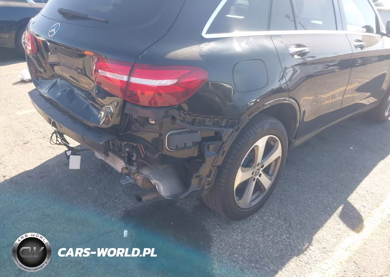 2018 Mercedes-Benz Glc 300 VIN:WDC0G4JB3JV101681 - 18