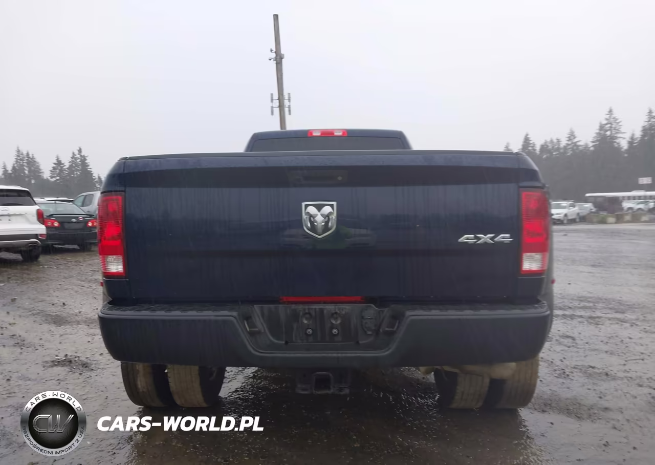 2018 Ram 3500 Tradesman VIN:3C63RRGJ7JG412605 - 16
