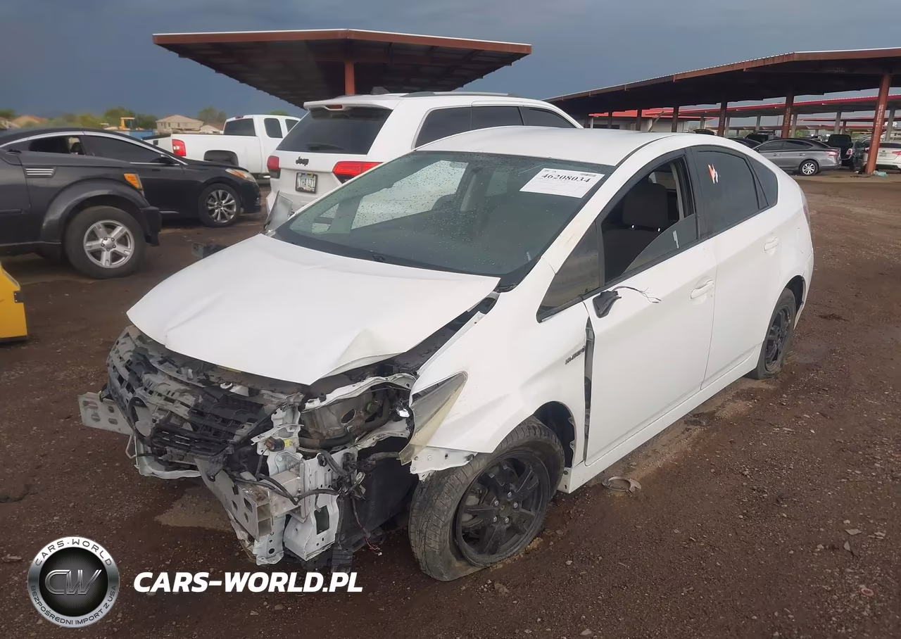 2013 Toyota Prius Two VIN:JTDKN3DU8D5645190 - 2