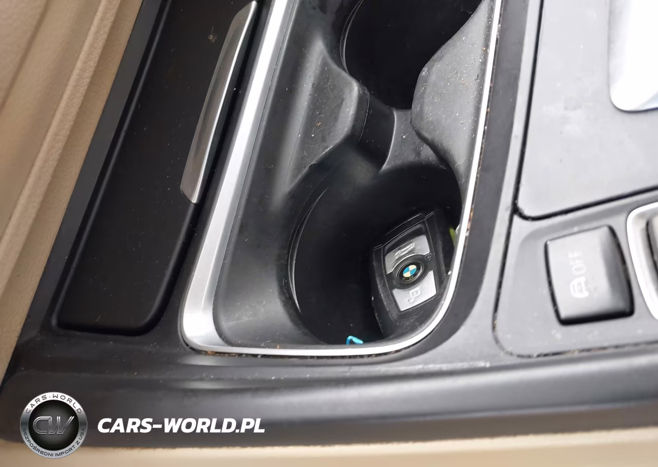 2013 BMW 328I xDrive VIN:WBA3B5G50DNP40997 - 11