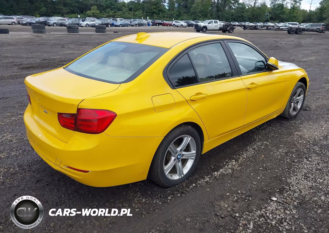 2013 BMW 328I xDrive VIN:WBA3B5G50DNP40997 - 4