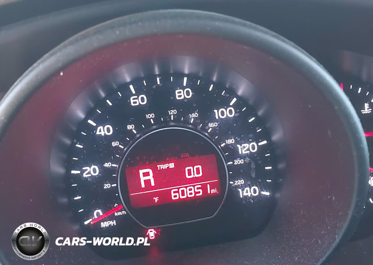2016 Kia Soul + VIN:KNDJP3A51G7368121 - 15