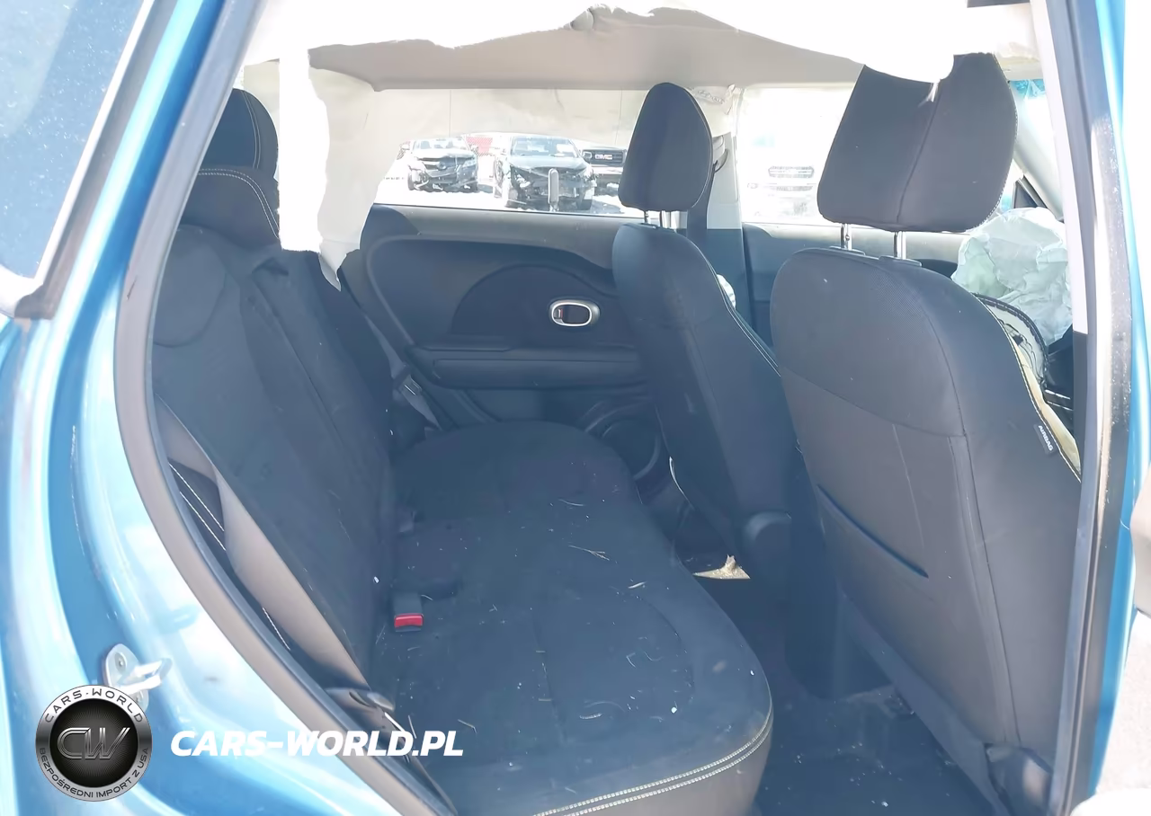 2016 Kia Soul + VIN:KNDJP3A51G7368121 - 8