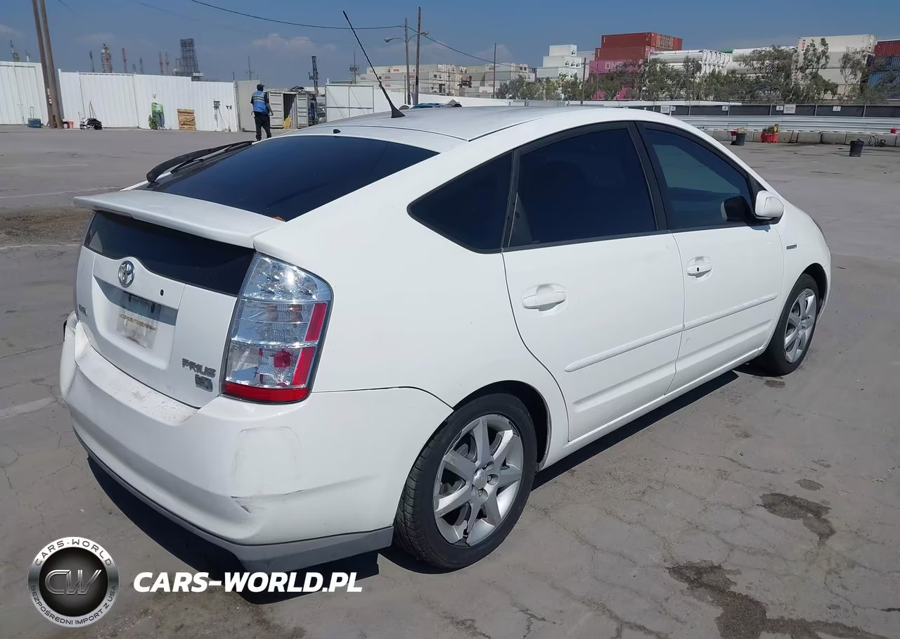 2007 Toyota Prius Touring VIN:JTDKB20U577608485 - 4