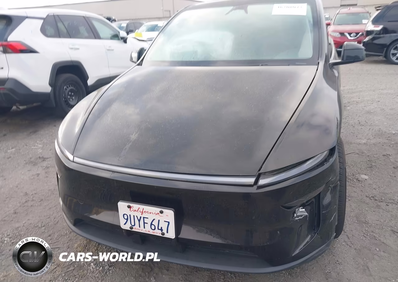 2026 Tesla Model Y All-Wheel Drive-Long Range Launch Series-Premium All-Wheel Drive VIN:7SAYGDEE7TF418378 - 13