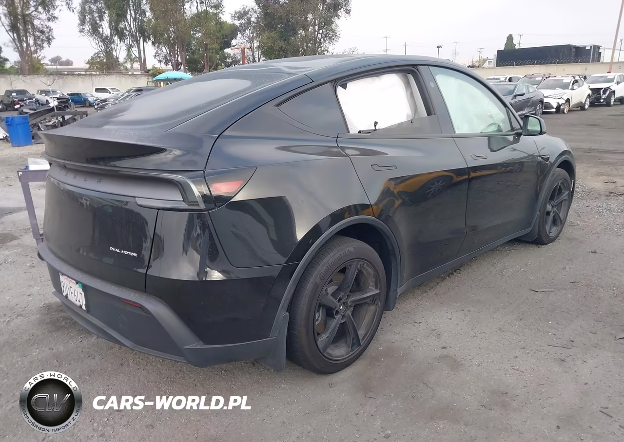2026 Tesla Model Y All-Wheel Drive-Long Range Launch Series-Premium All-Wheel Drive VIN:7SAYGDEE7TF418378 - 4