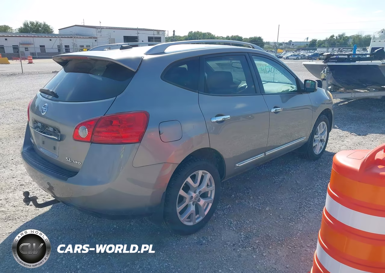 2011 Nissan Rogue Sv VIN:JN8AS5MV1BW311099 - 4