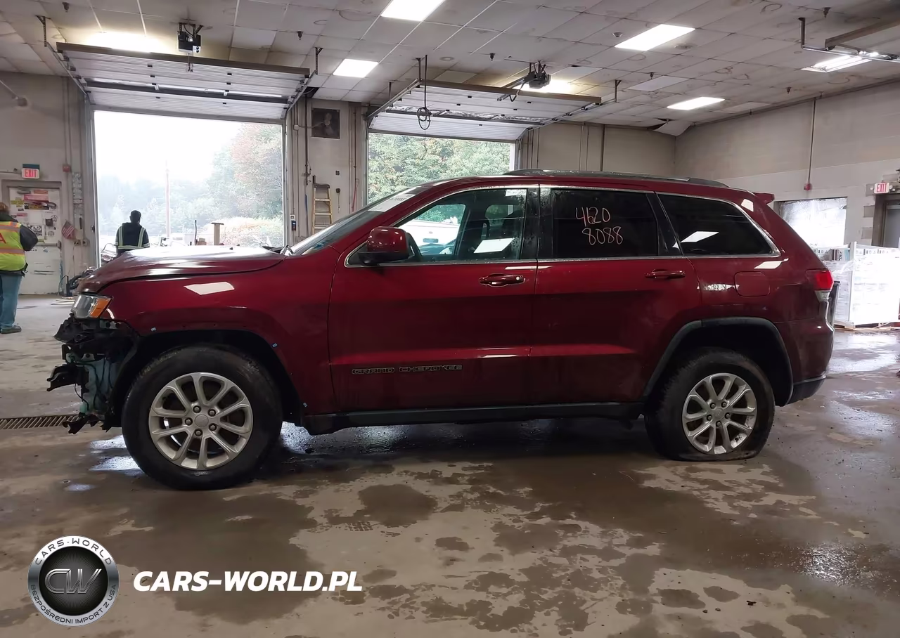 2021 Jeep Grand Cherokee Laredo E 4X4 VIN:1C4RJFAG8MC770390 - 15