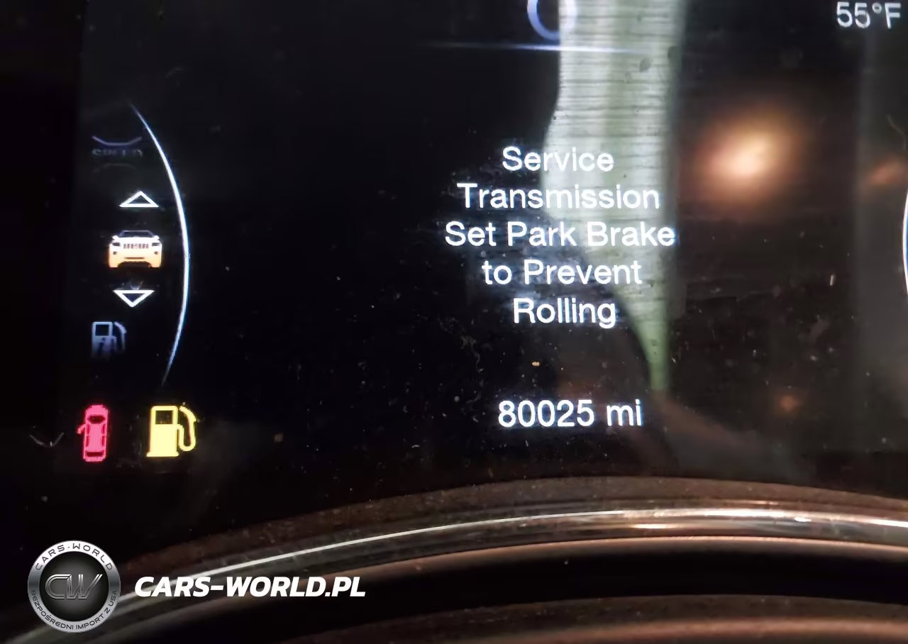 2021 Jeep Grand Cherokee Laredo E 4X4 VIN:1C4RJFAG8MC770390 - 16