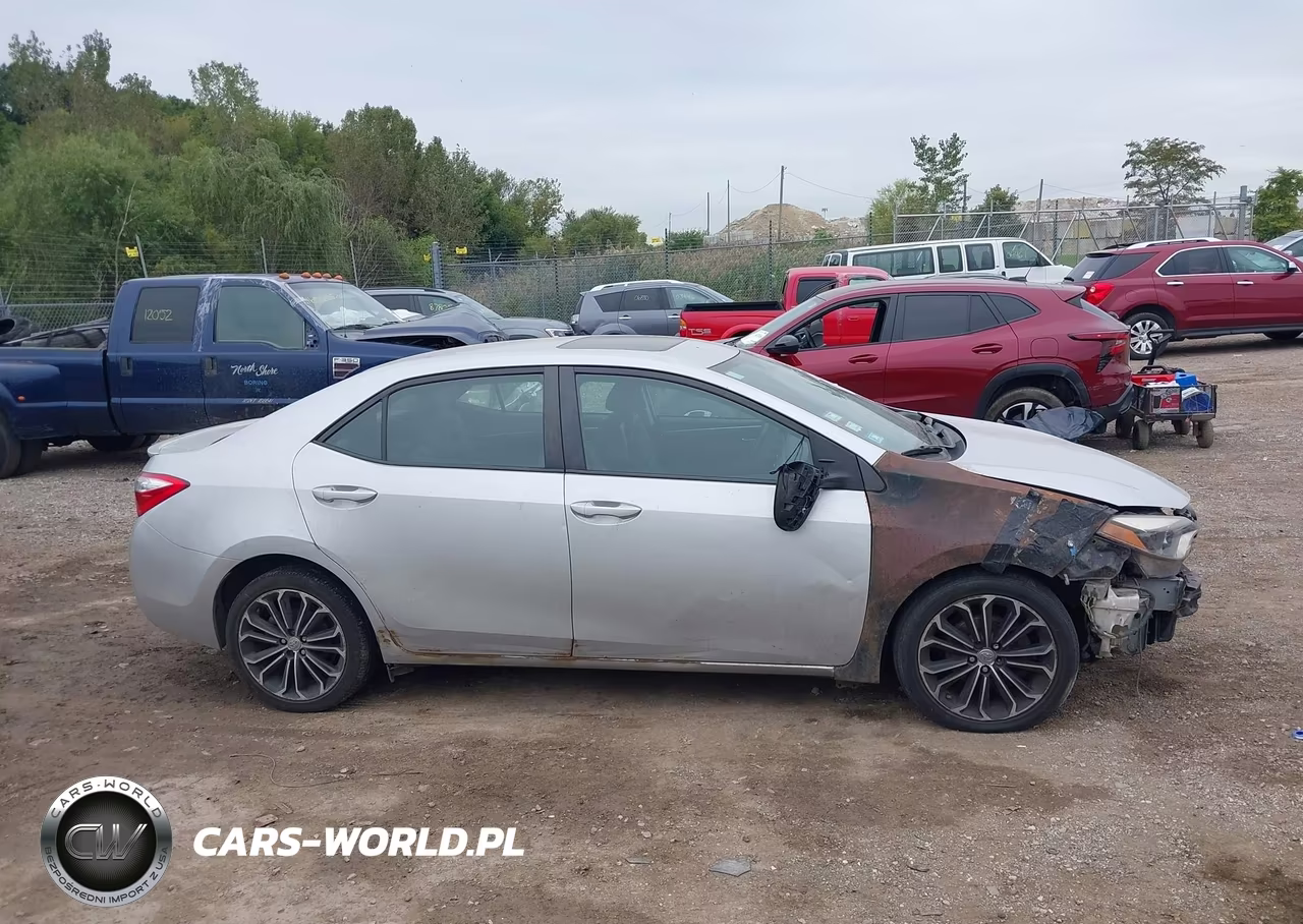 2015 Toyota Corolla S Plus VIN:2T1BURHE5FC378878 - 13