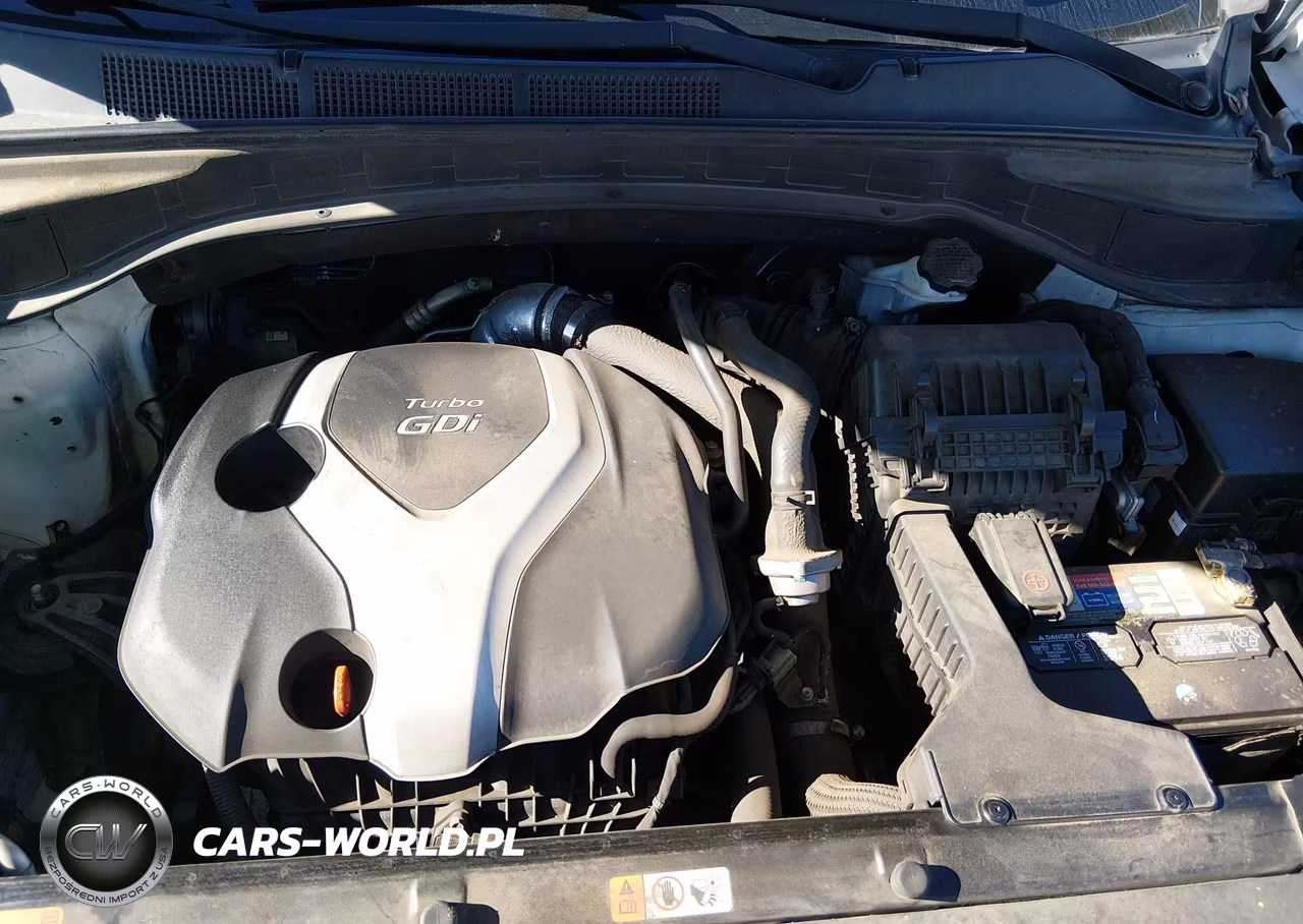 2013 Hyundai Santa Fe 2.0T Sport VIN:5XYZU3LA1DG091054 - 10