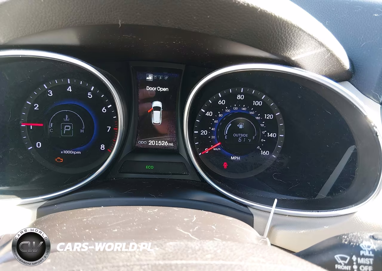 2013 Hyundai Santa Fe 2.0T Sport VIN:5XYZU3LA1DG091054 - 7