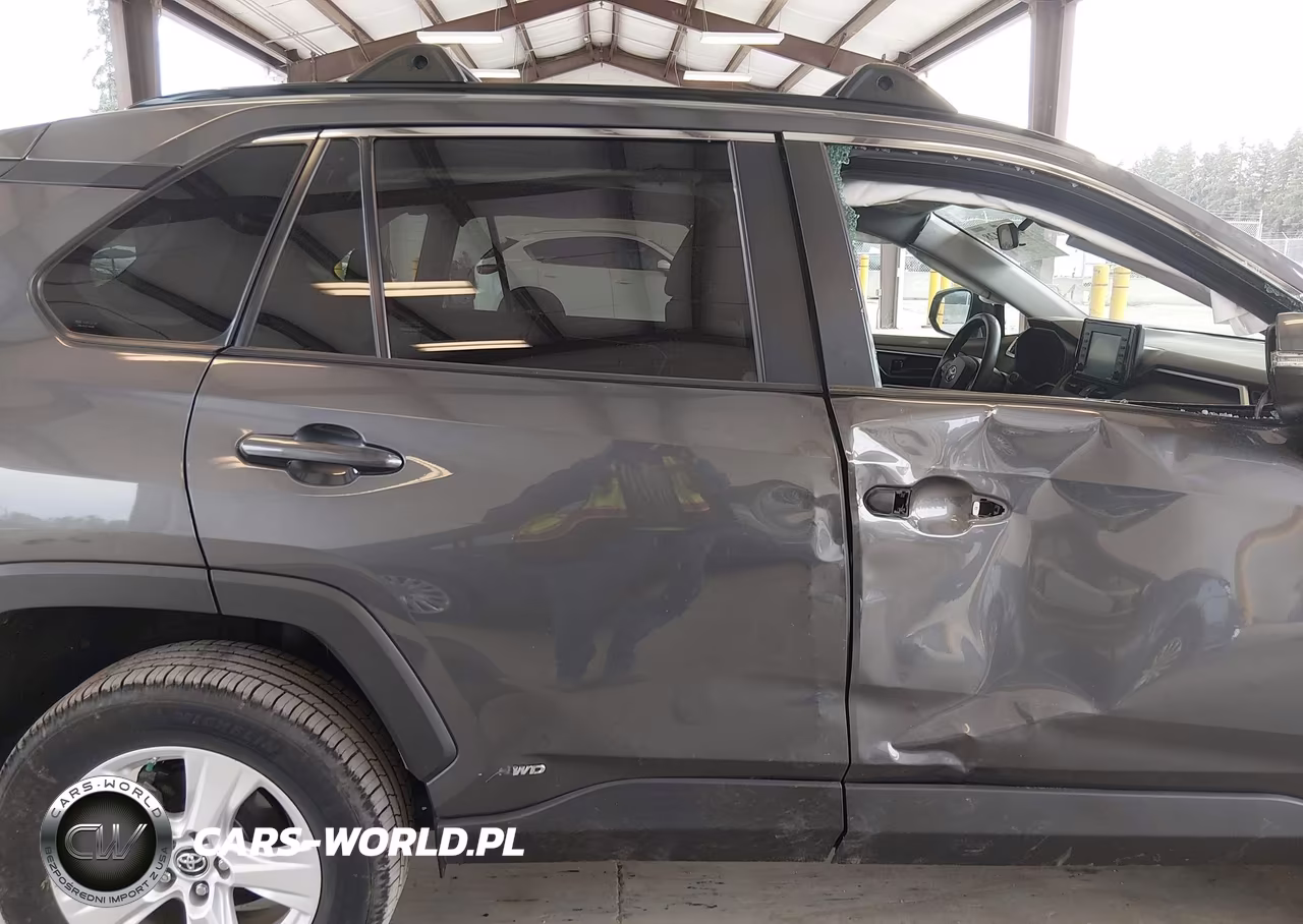 2020 Toyota Rav4 Hybrid Le VIN:2T3MWRFV4LW061004 - 6