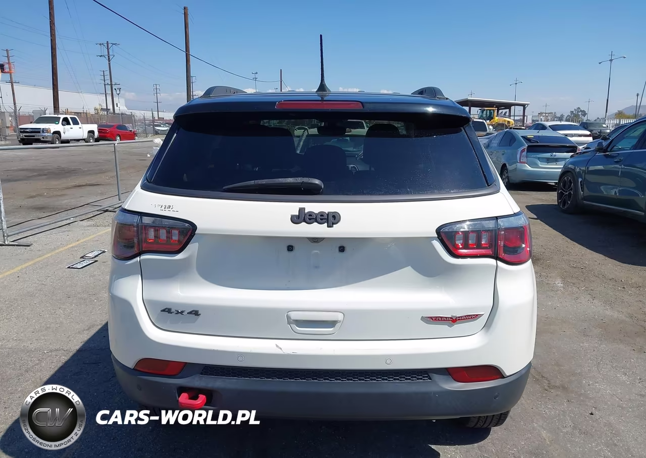 2019 Jeep Compass Trailhawk 4X4 VIN:3C4NJDDB6KT790478 - 16