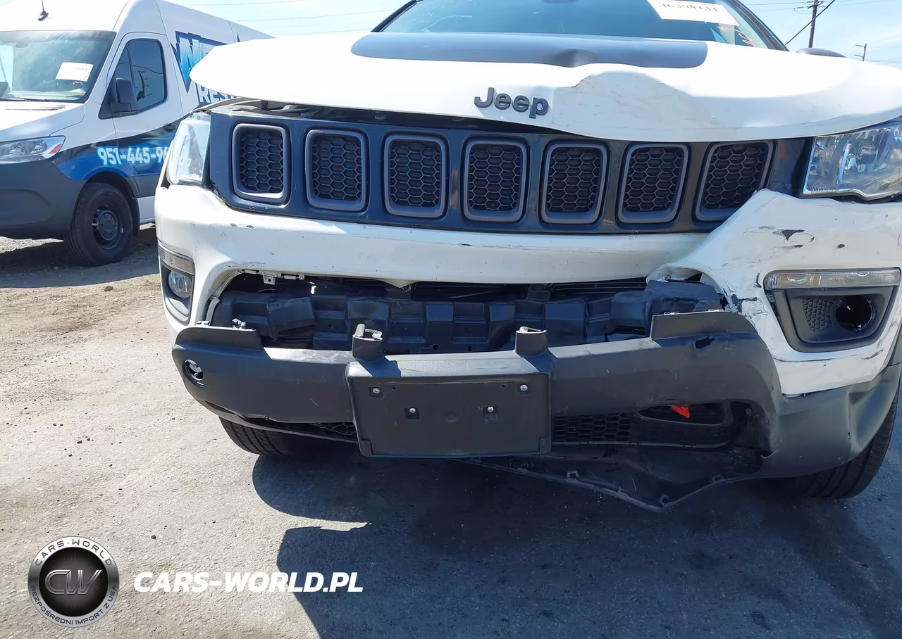 2019 Jeep Compass Trailhawk 4X4 VIN:3C4NJDDB6KT790478 - 6