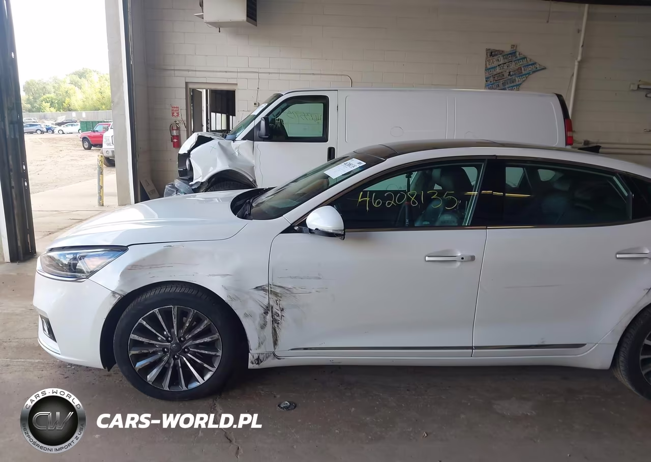 2018 Kia Cadenza Premium VIN:KNALC4J17J5120253 - 14