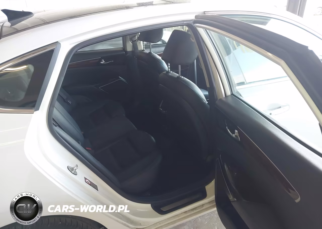 2018 Kia Cadenza Premium VIN:KNALC4J17J5120253 - 8