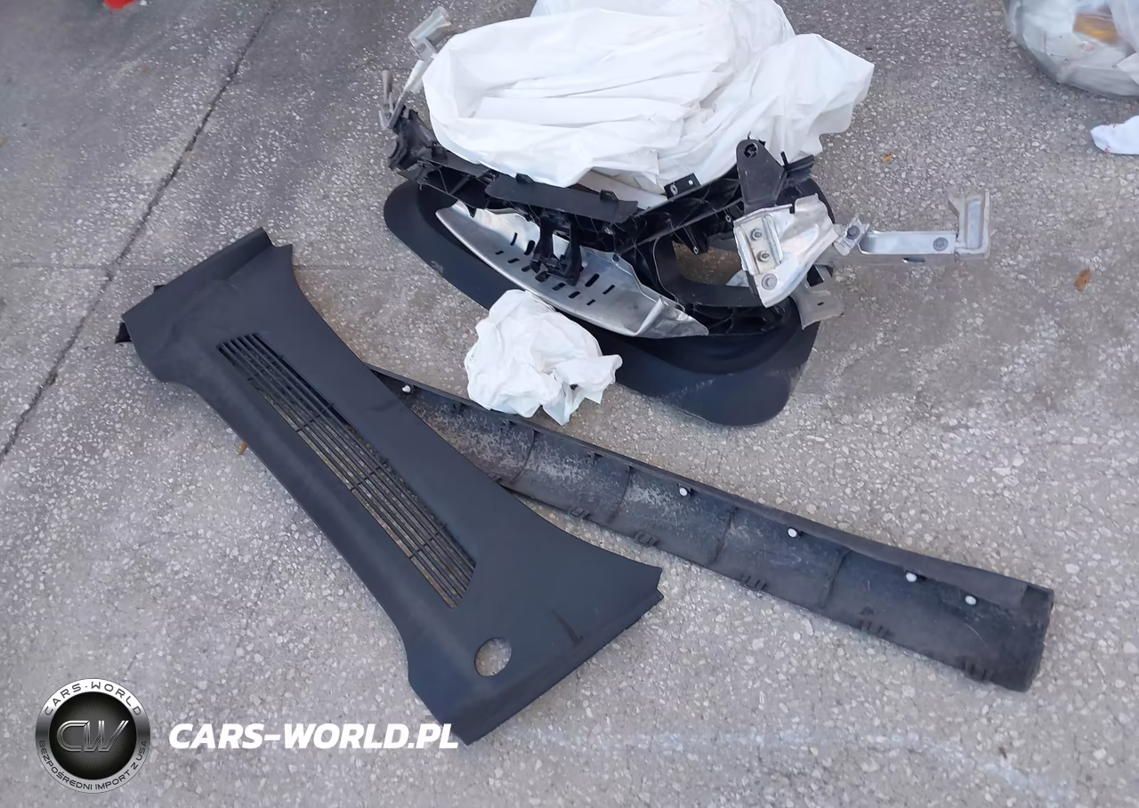 2021 Tesla Model Y Long Range Dual Motor All-Wheel Drive VIN:5YJYGDEE8MF244691 - 11