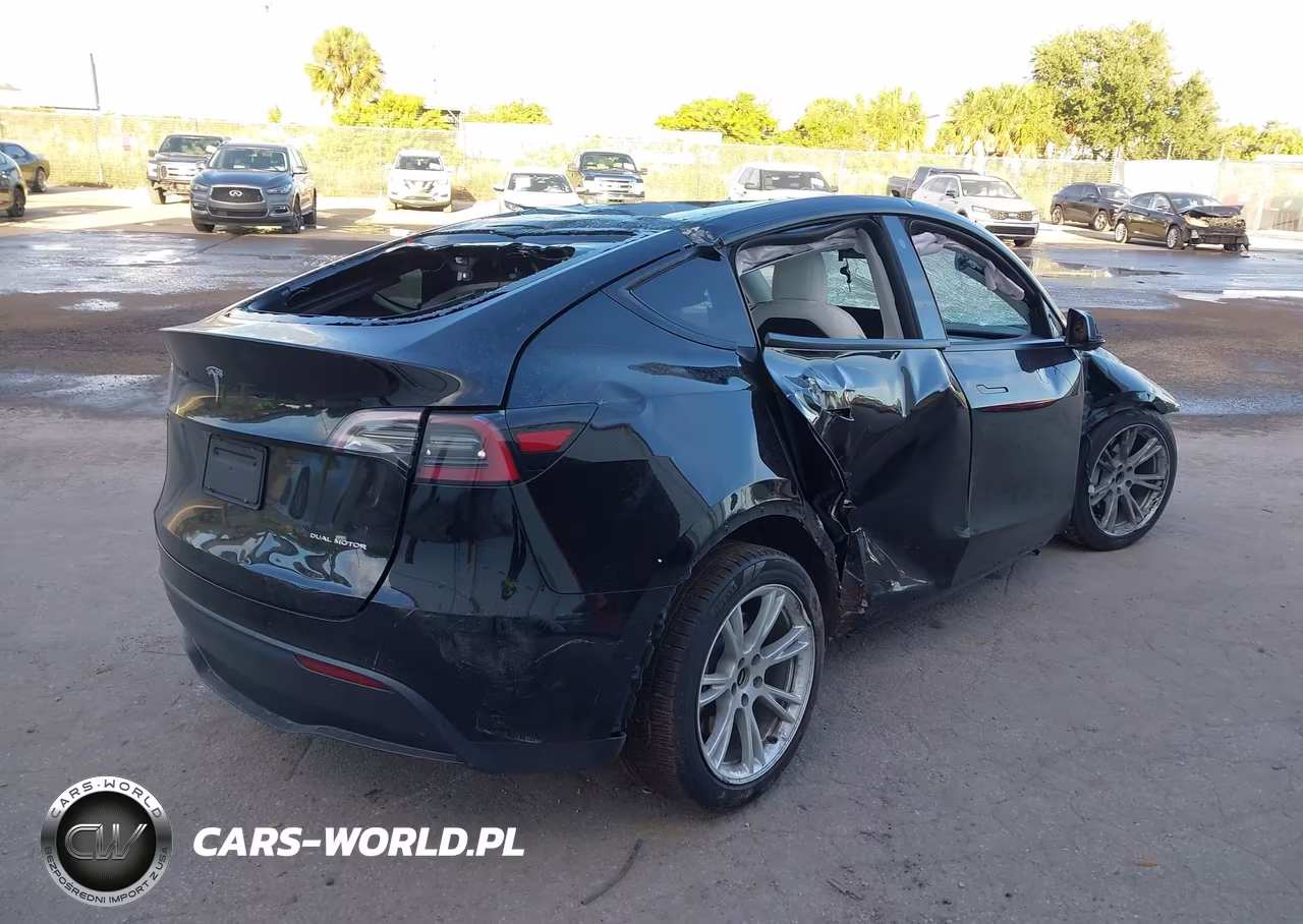 2021 Tesla Model Y Long Range Dual Motor All-Wheel Drive VIN:5YJYGDEE8MF244691 - 4