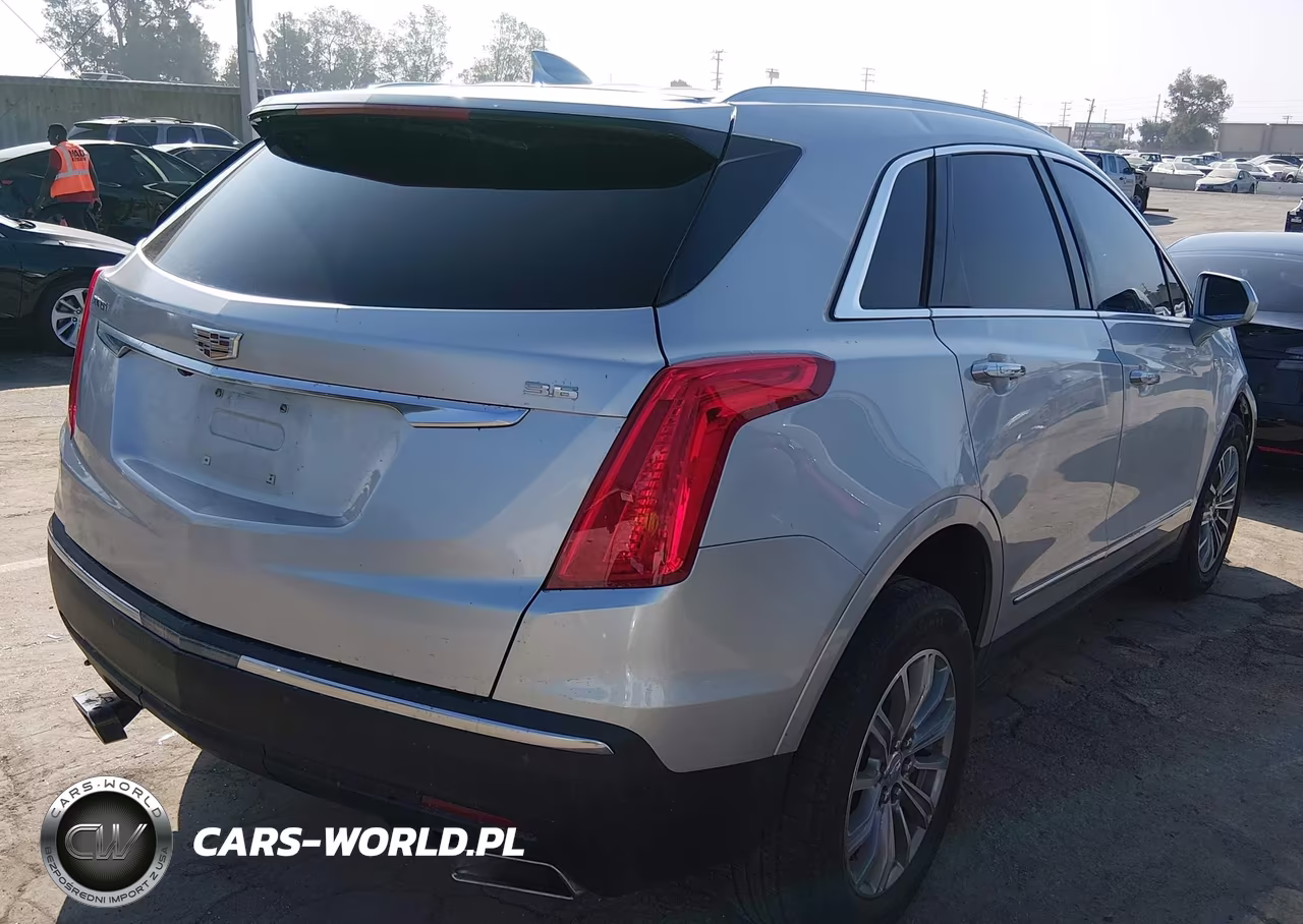 2019 Cadillac Xt5 Luxury VIN:1GYKNCRS7KZ108821 - 4