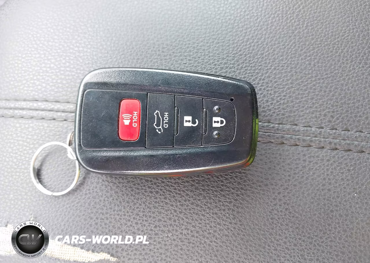 2020 Toyota Rav4 Hybrid Xse VIN:2T3EWRFV7LW047439 - 11