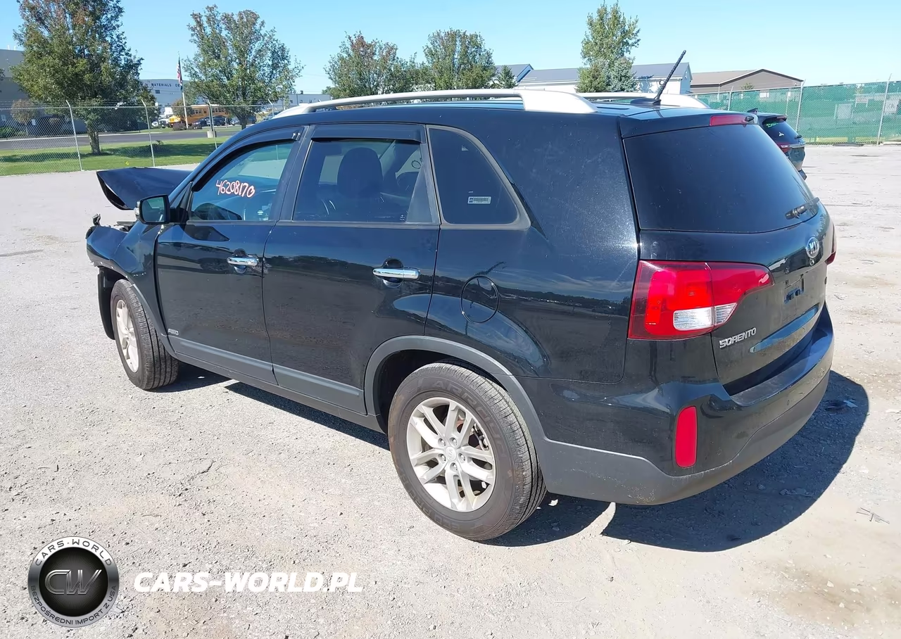 2014 Kia Sorento Lx VIN:5XYKTCA63EG550217 - 3