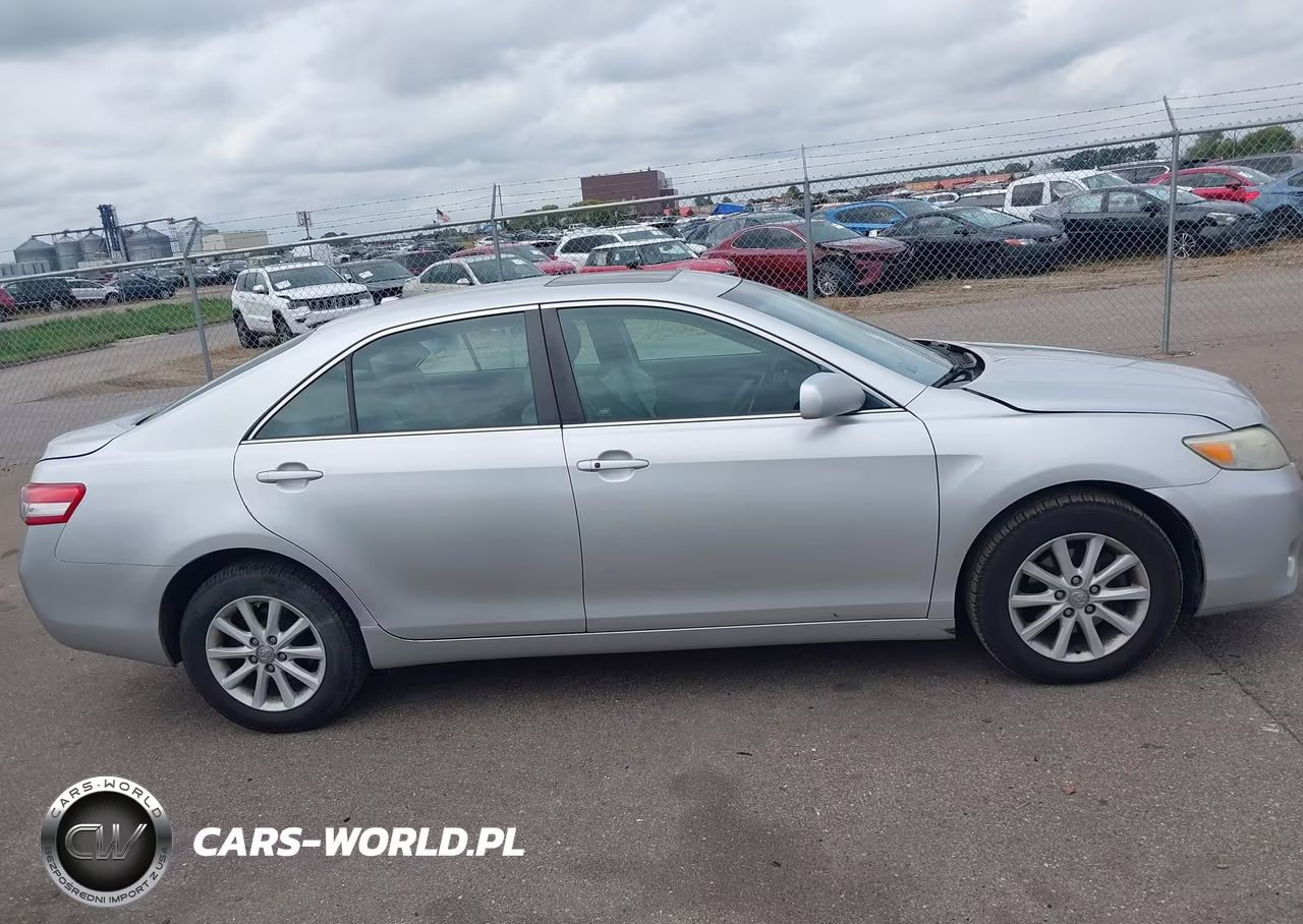2011 Toyota Camry Xle VIN:4T4BF3EK3BR205425 - 14