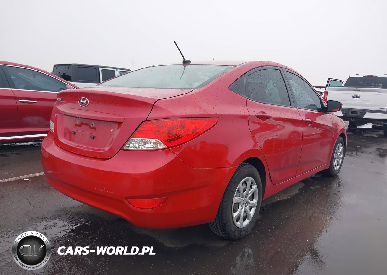 2013 Hyundai Accent Gls VIN:KMHCT4AE8DU522570 - 4
