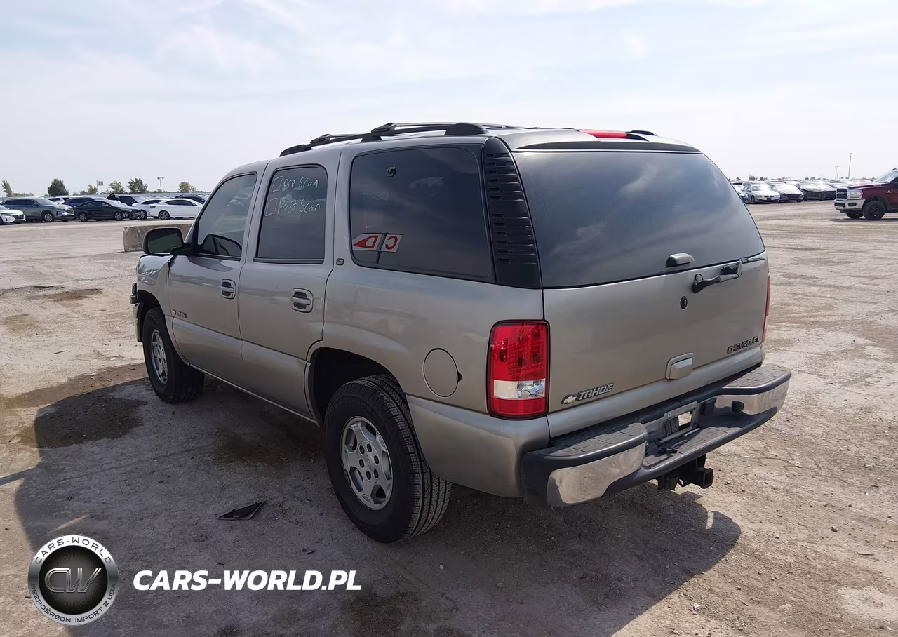 2000 Chevrolet New Tahoe Lt VIN:1GNEK13T1YJ172403 - 3