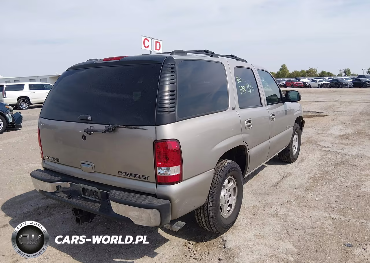 2000 Chevrolet New Tahoe Lt VIN:1GNEK13T1YJ172403 - 4