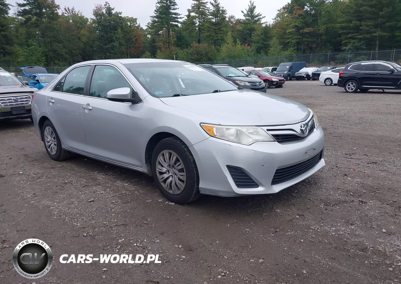 2014 Toyota Camry Le