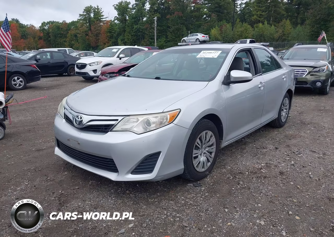 2014 Toyota Camry Le VIN:4T1BF1FKXEU390073 - 2