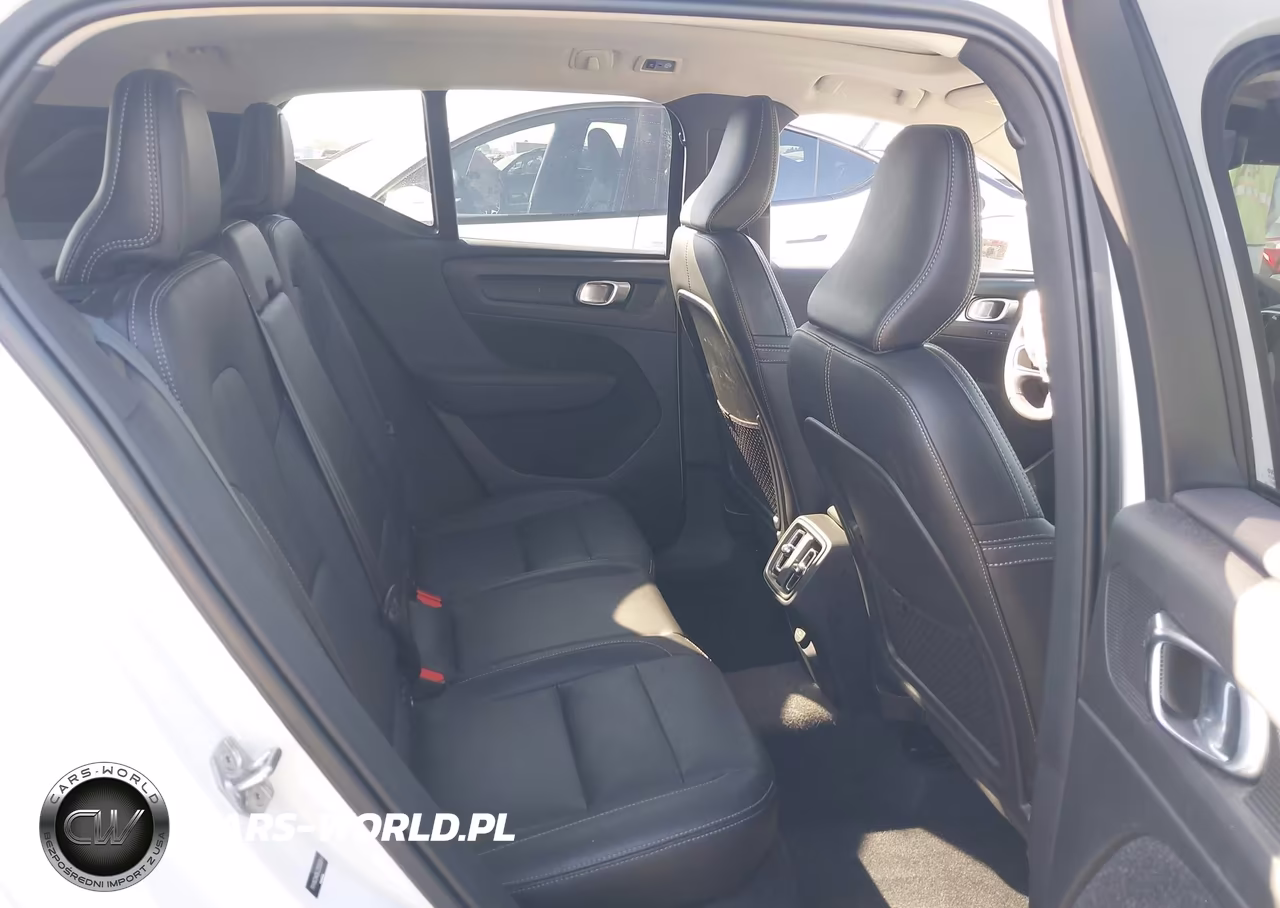 2020 Volvo Xc40 T5 Momentum VIN:YV4162UK9L2253639 - 8
