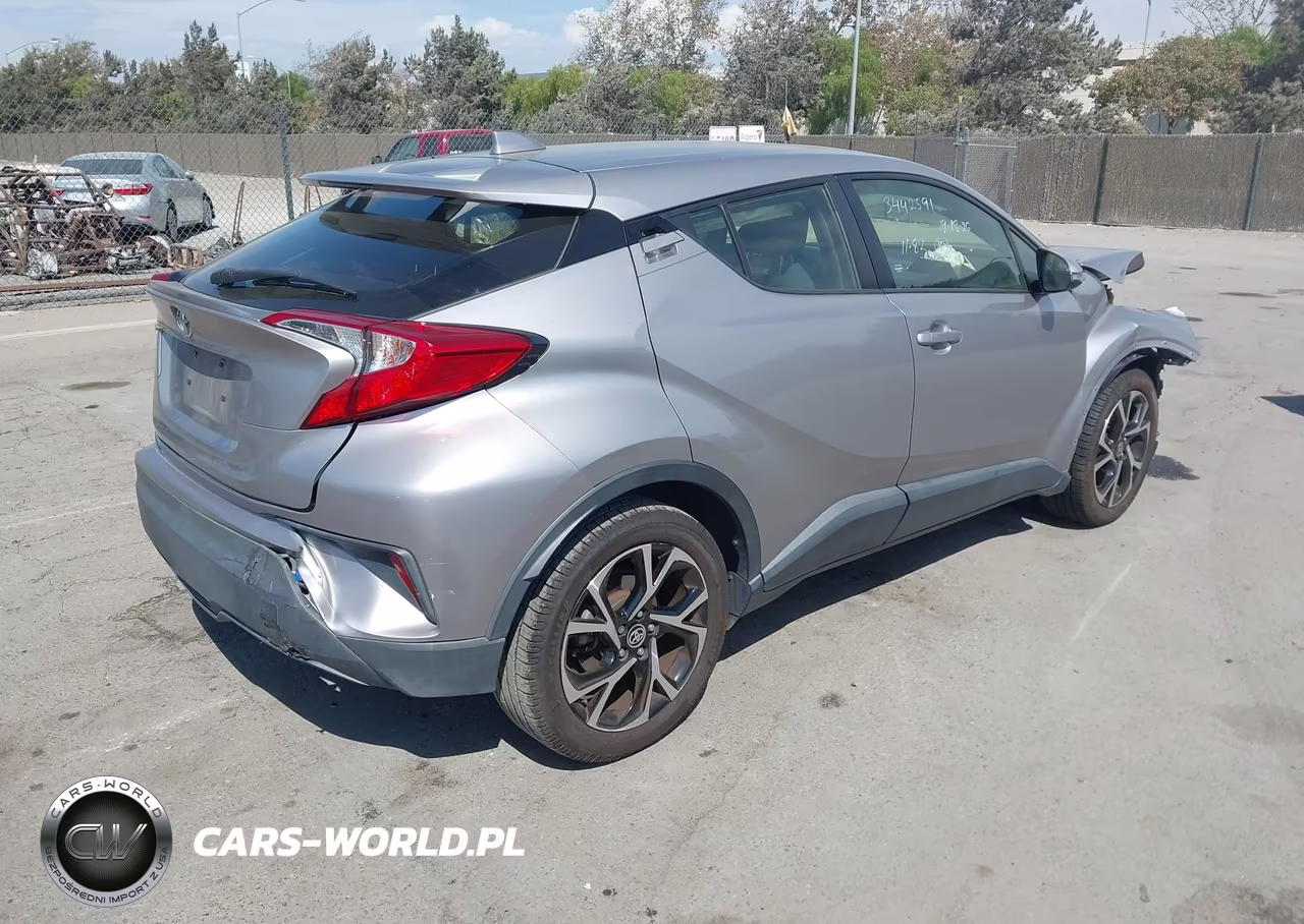 2020 Toyota C-Hr Xle VIN:JTNKHMBX0L1079165 - 4