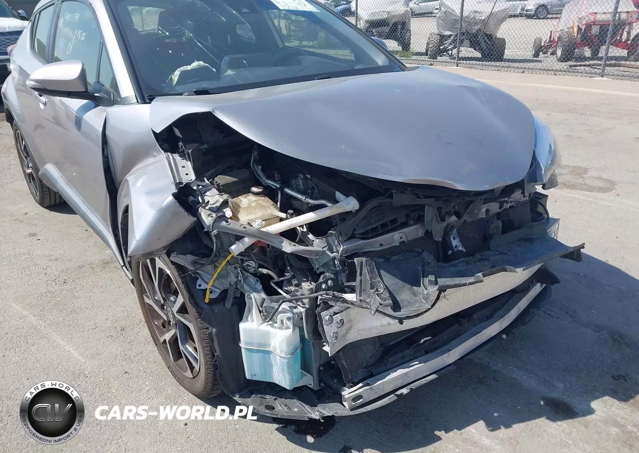 2020 Toyota C-Hr Xle VIN:JTNKHMBX0L1079165 - 6