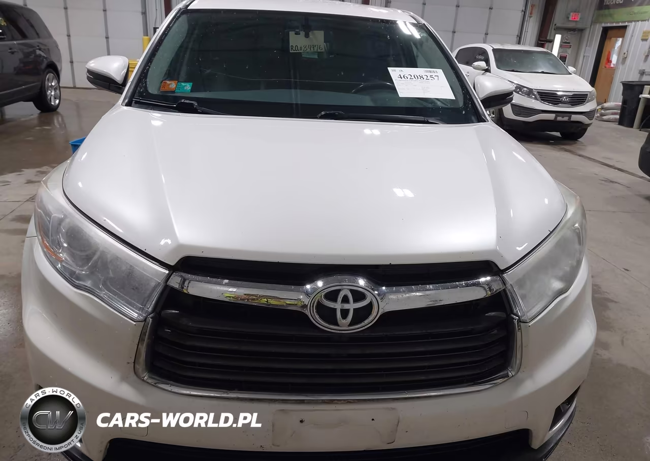 2016 Toyota Highlander Le Plus V6 VIN:5TDBKRFH9GS315794 - 12