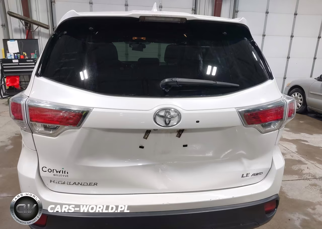 2016 Toyota Highlander Le Plus V6 VIN:5TDBKRFH9GS315794 - 16