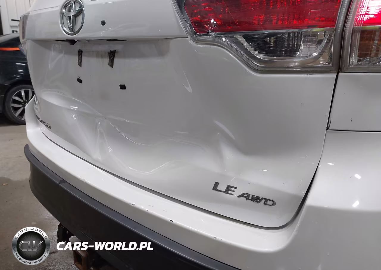 2016 Toyota Highlander Le Plus V6 VIN:5TDBKRFH9GS315794 - 17