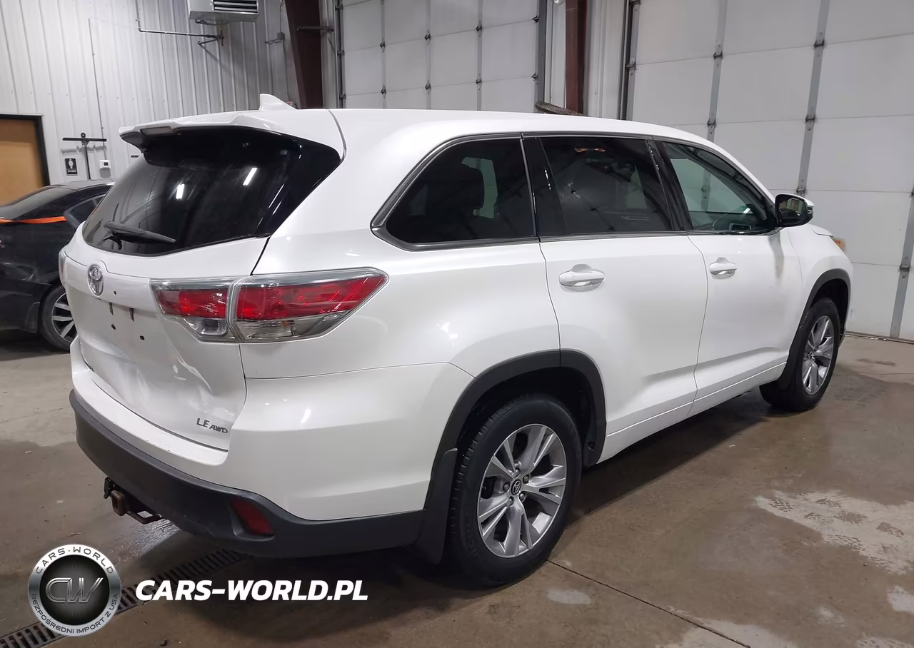 2016 Toyota Highlander Le Plus V6 VIN:5TDBKRFH9GS315794 - 4