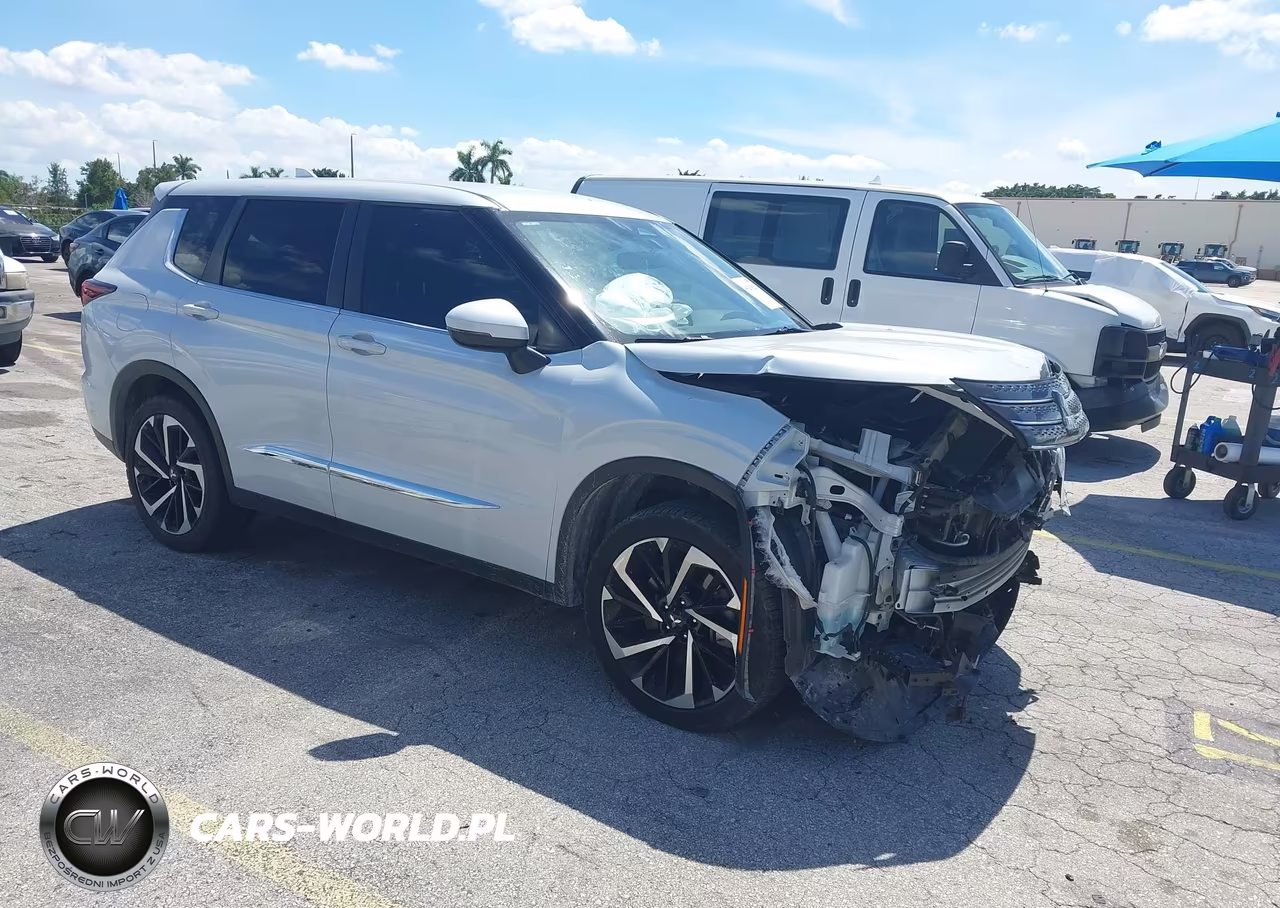 2022 Mitsubishi Outlander Es 2.5 2Wd – zdjęcie 1 z 19