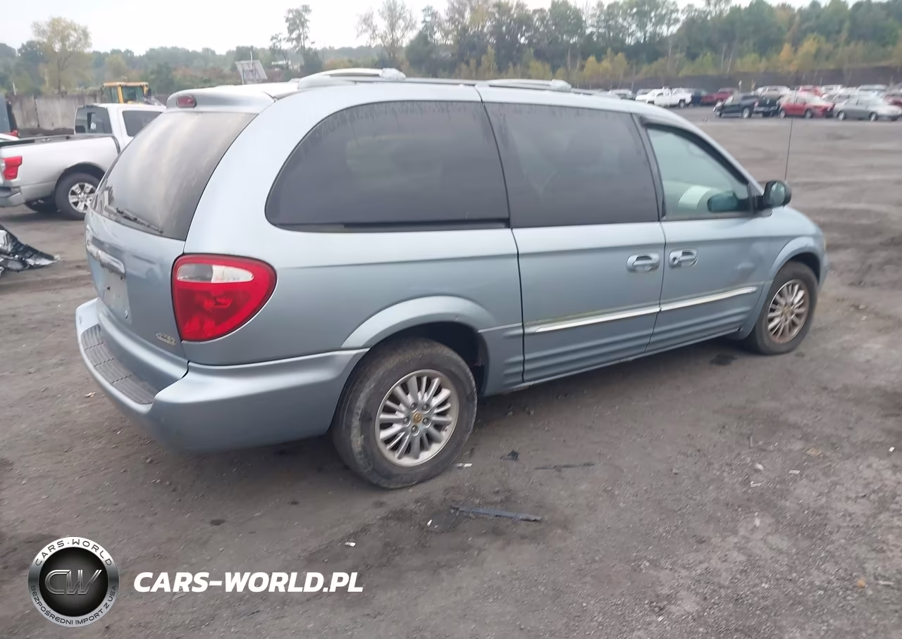 2002 Chrysler Town & Country Limited VIN:2C8GT64L82R785808 - 4